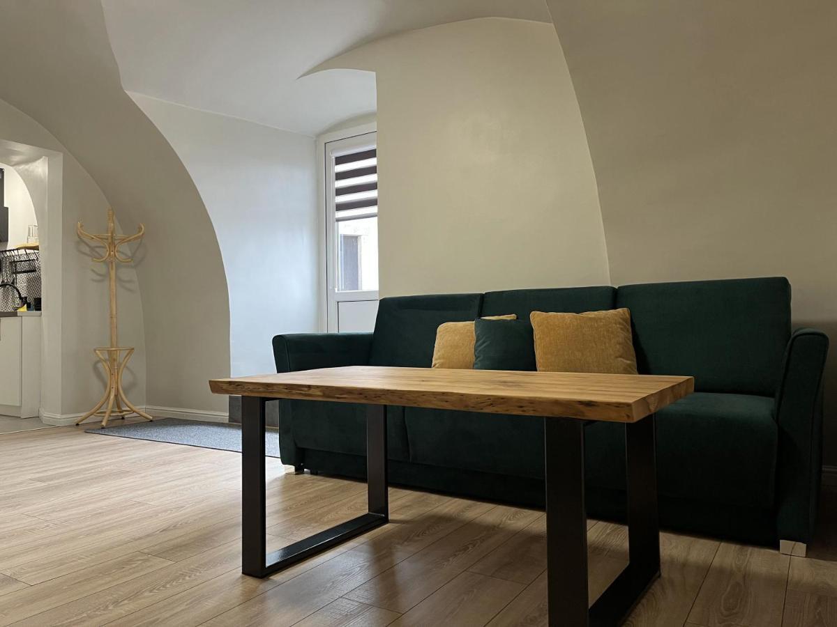 Apartament Kosciuszki 52 Kudowa Zdroj Luaran gambar