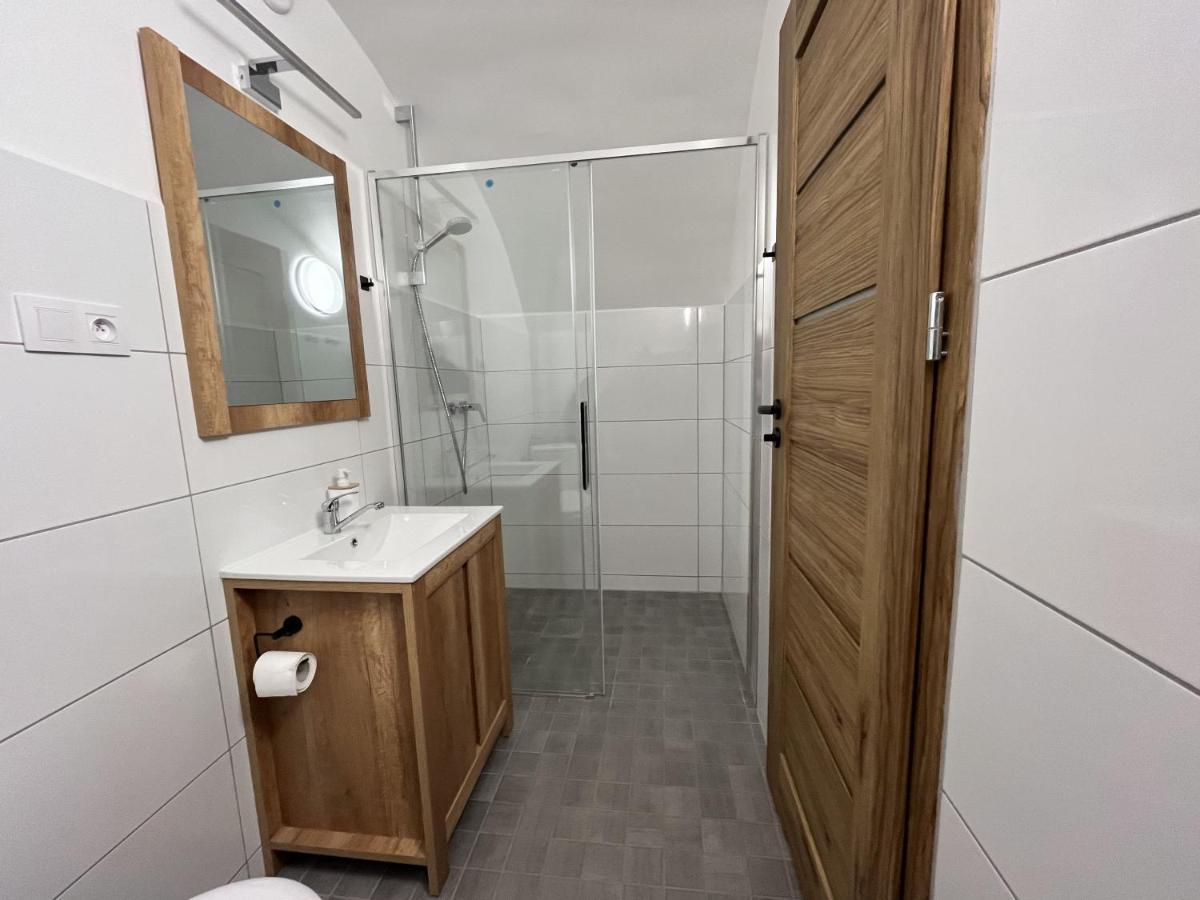 Apartament Kosciuszki 52 Kudowa Zdroj Luaran gambar
