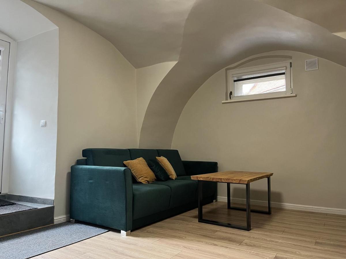 Apartament Kosciuszki 52 Kudowa Zdroj Luaran gambar