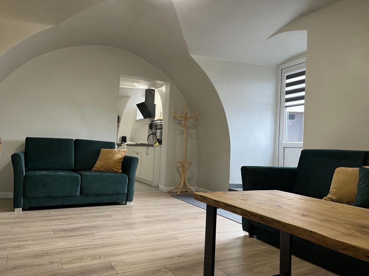 Apartament Kosciuszki 52 Kudowa Zdroj Luaran gambar